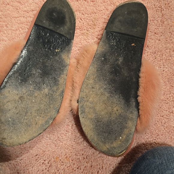 LOUIS VUITTON - Picture 2 of 10